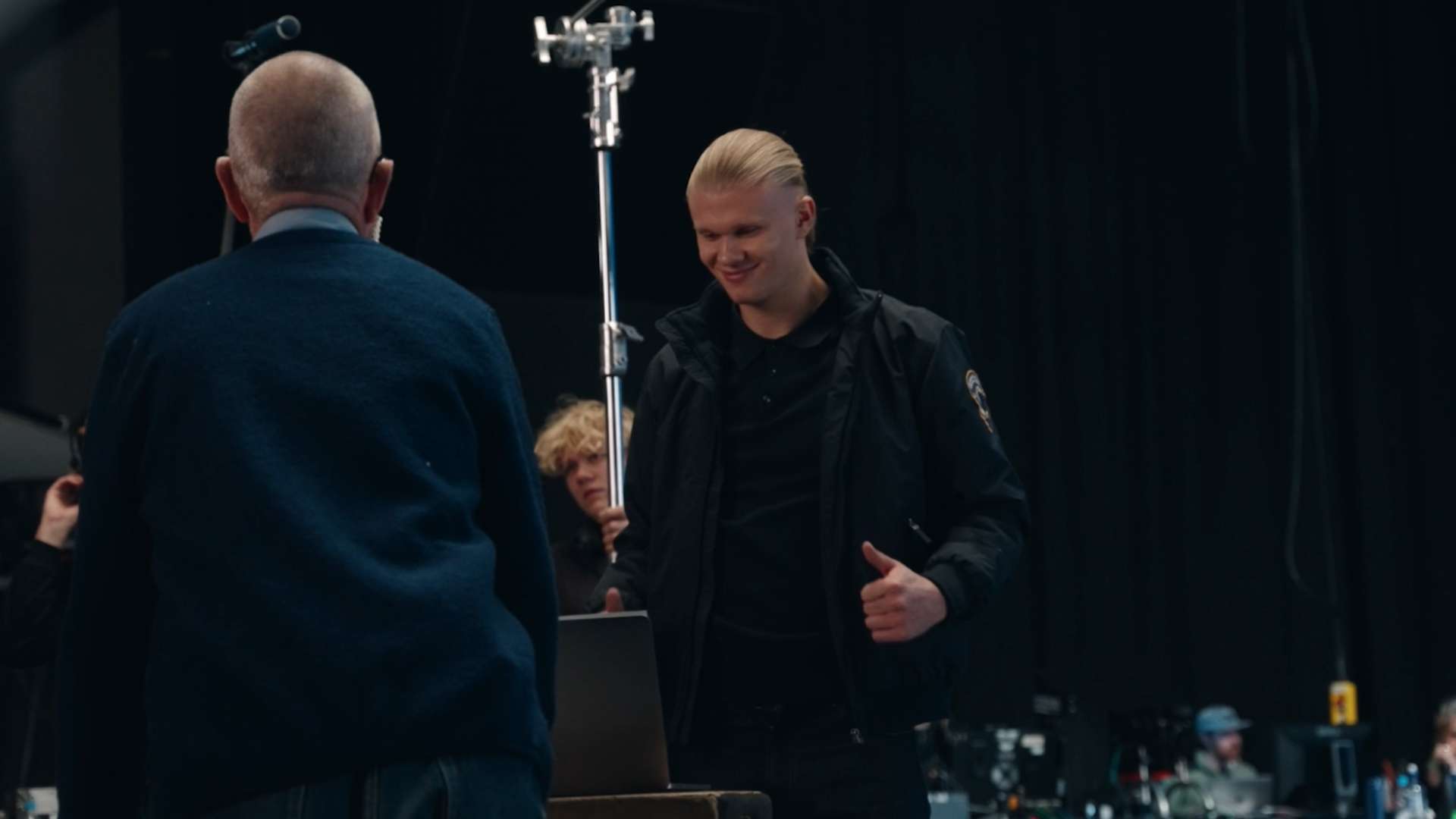 通过这样的 通过这样的